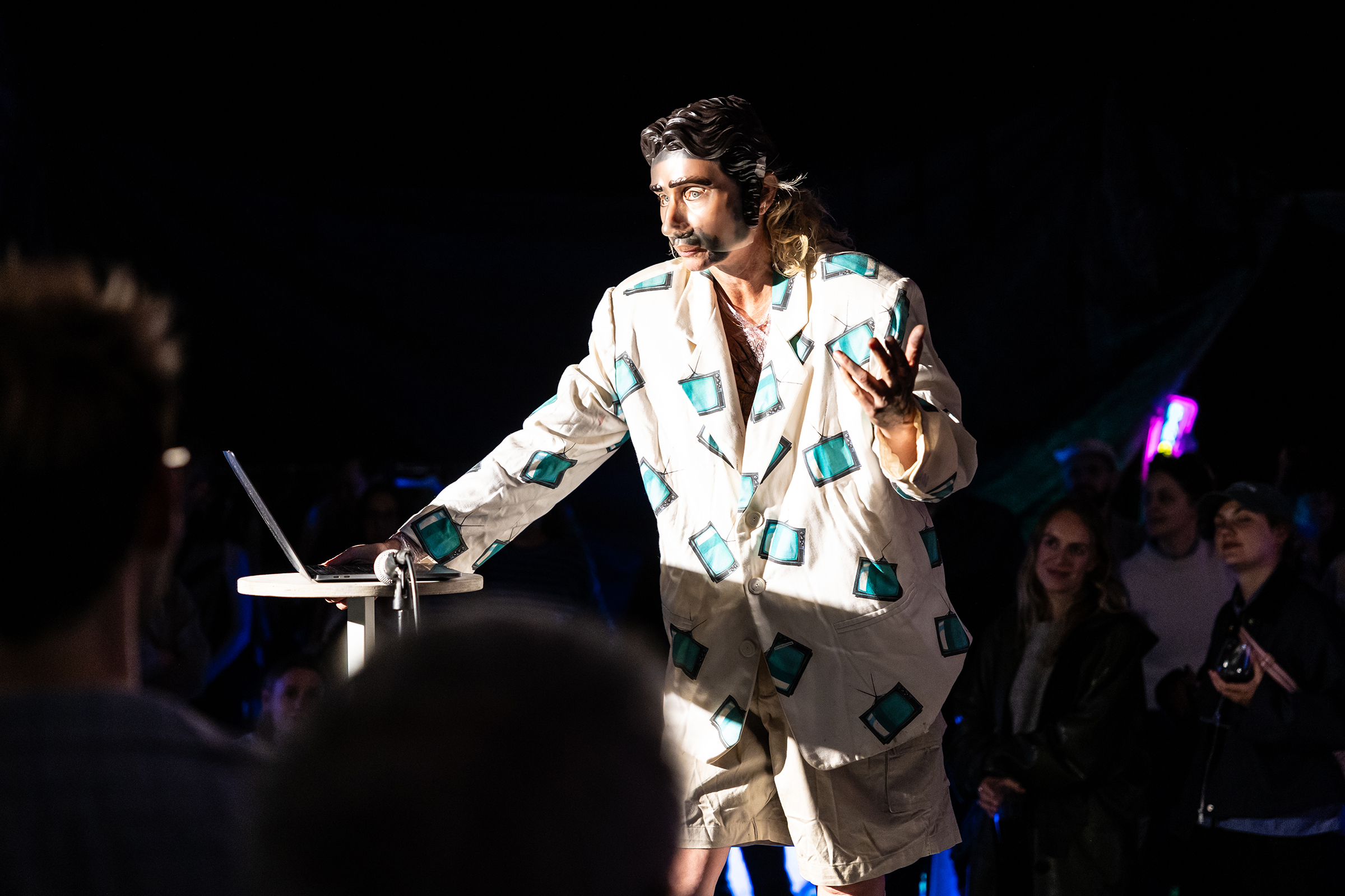 158 HOLOBIONT_07-06_Foto Casper Koster.jpg