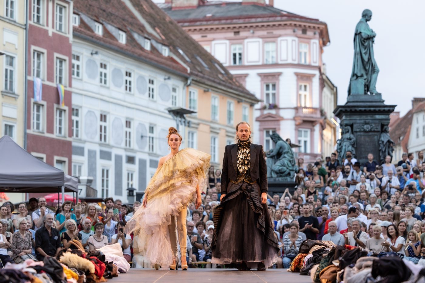 Catwalk Continuüm